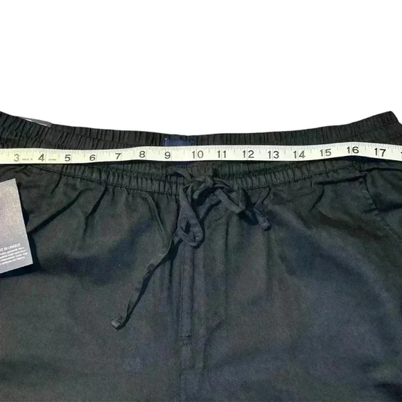 NWT, GAP lightweight pull-on pants in black, size large. - Picture 5 of 9